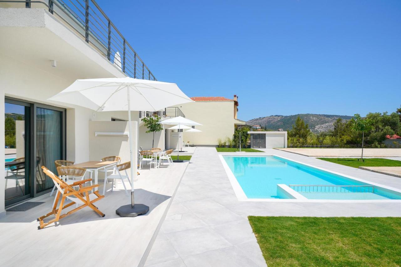 Filoxenia Luxury Apartments Potos Esterno foto